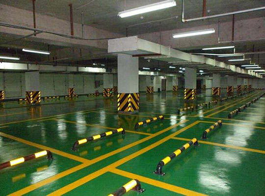 地坪如果開裂，中山地坪漆施工公司會(huì)怎么處理